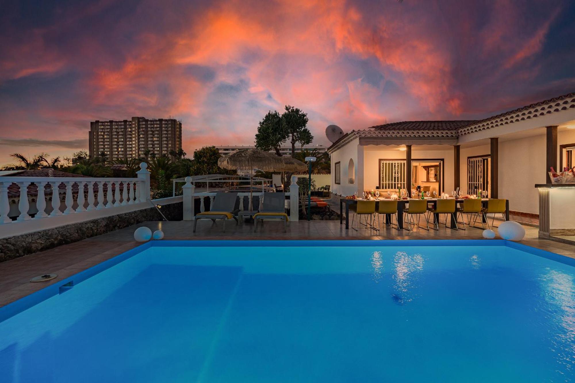 Villa 4Bed Private Pool En Los Cristianos ロスクリスティアーノス エクステリア 写真